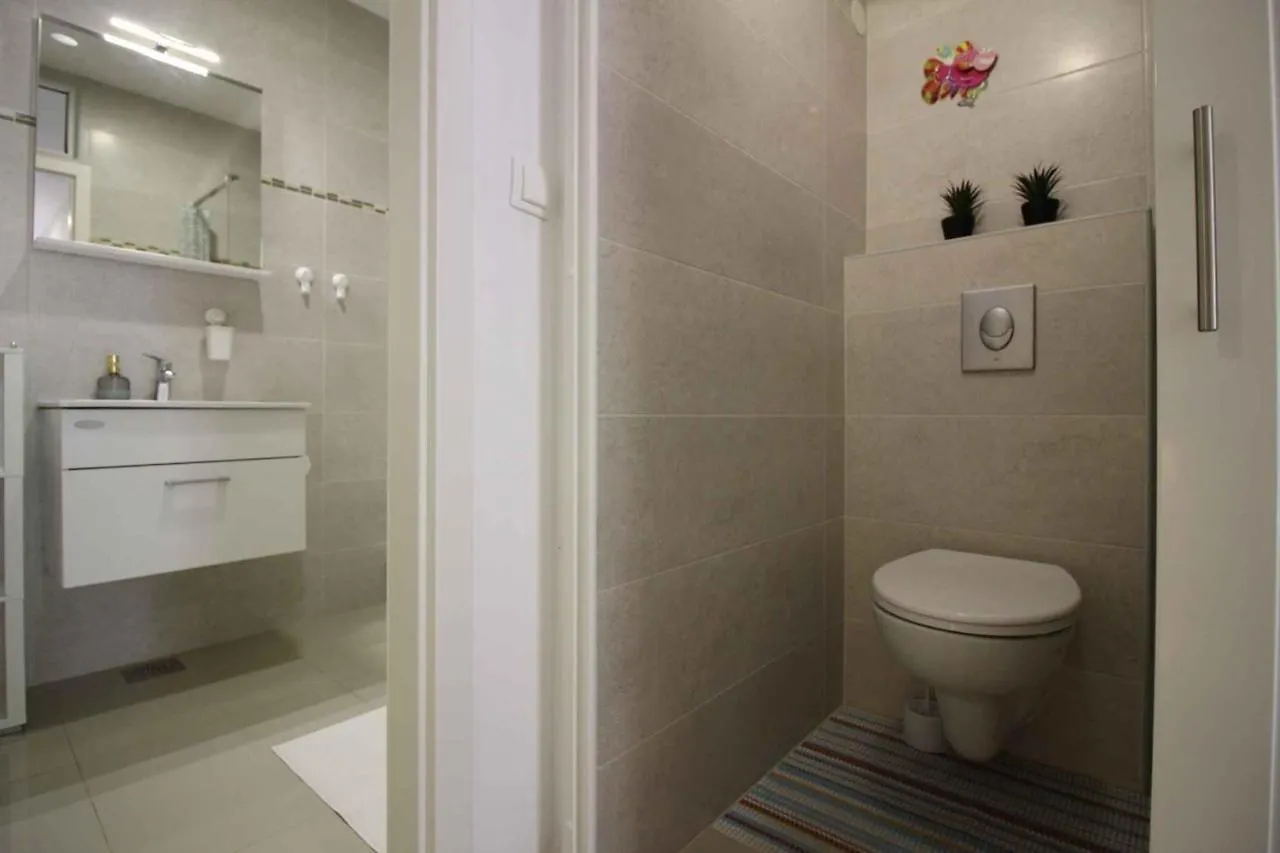 Apartment In Porec - Istrien 42143