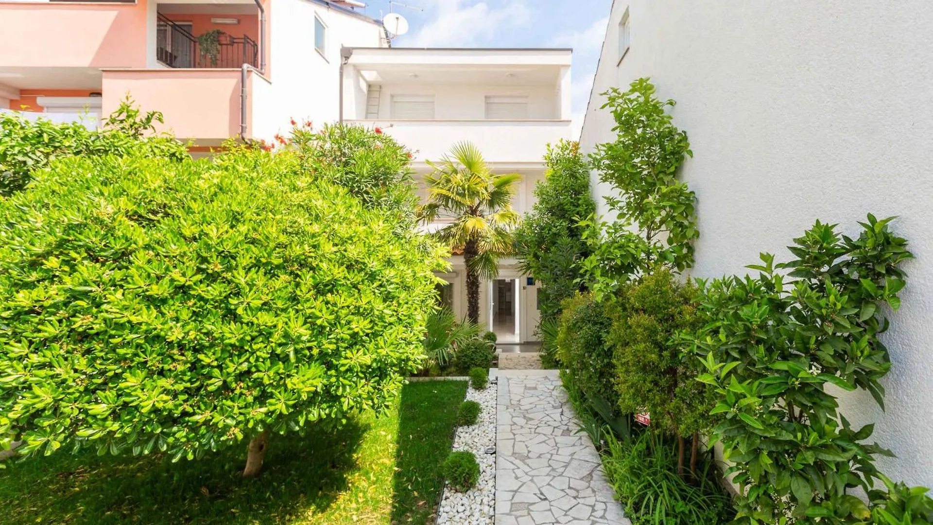 Apartment In Porec - Istrien 42143