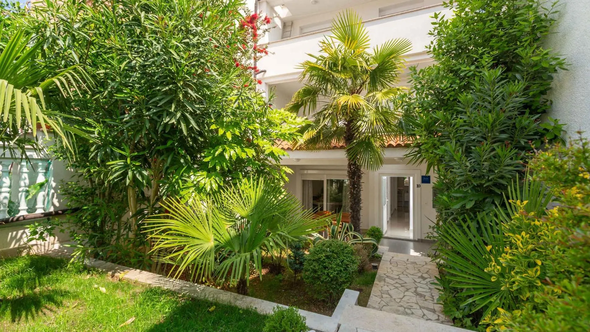 Apartment In Porec - Istrien 42143