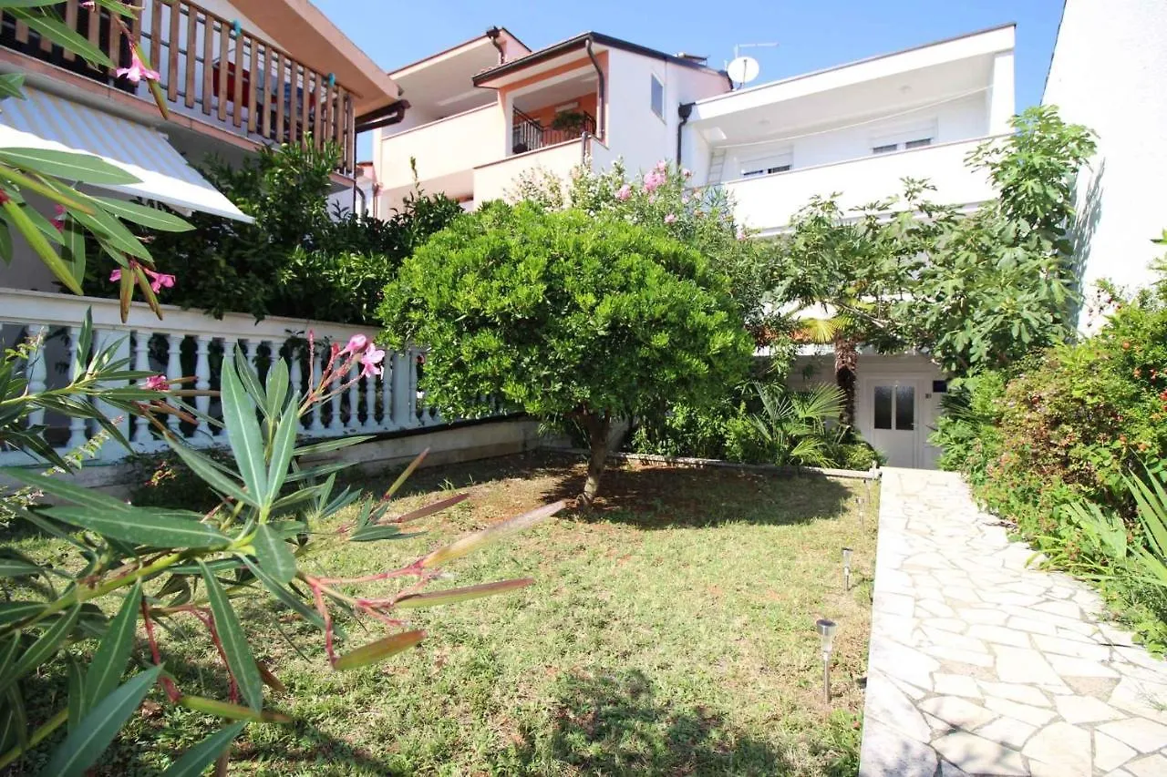 Apartment In Porec - Istrien 42143
