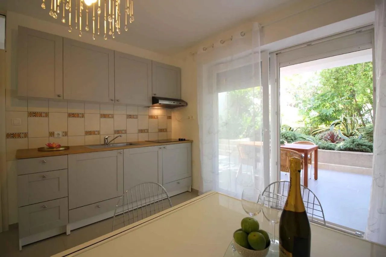 Apartment In Porec - Istrien 42143