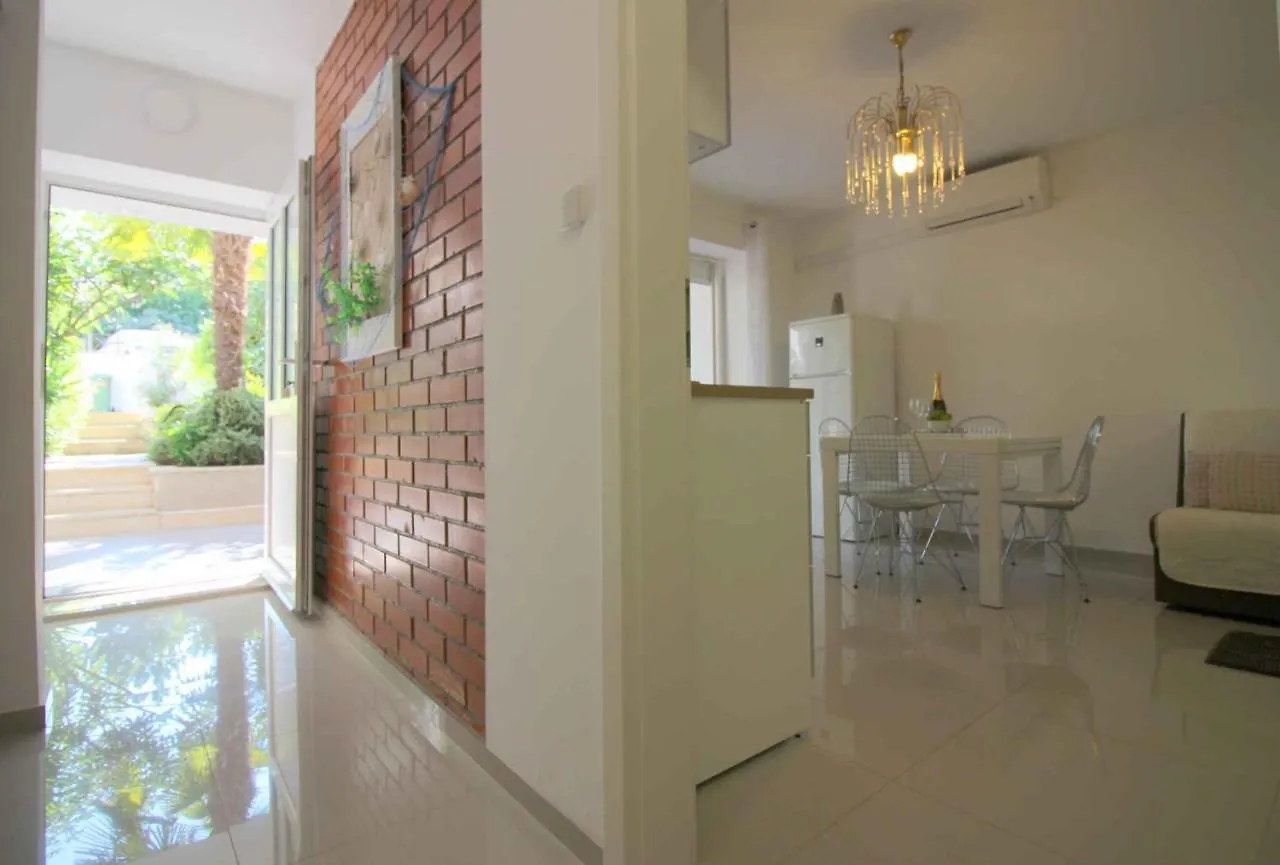 Apartment In Porec - Istrien 42143
